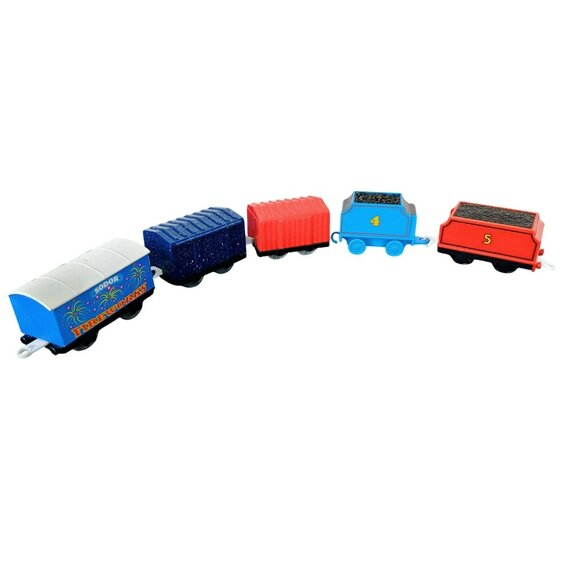 Thomas Train Sodor Fireworks Train Set With 4 Colorful Cars - Picture 1 of 8